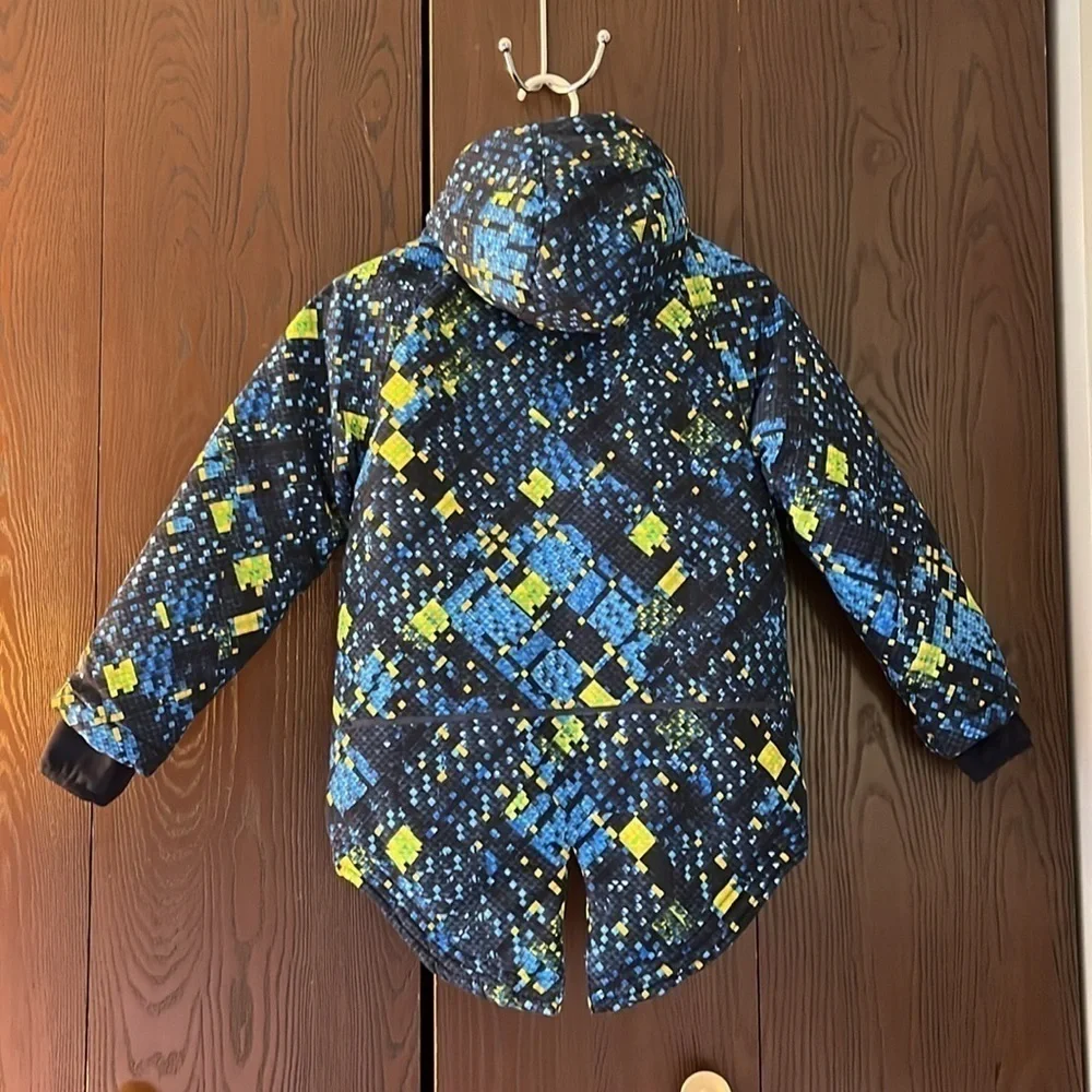Champion kids blue checked winter jacket. Size Small (6/7)